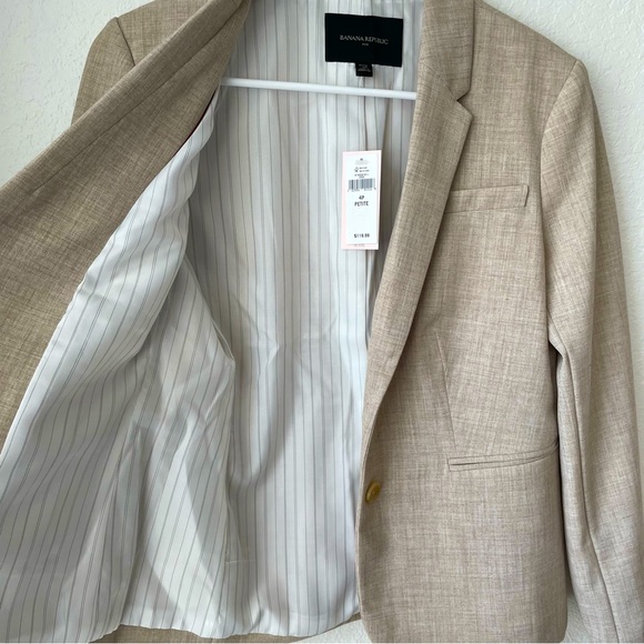 NWT Banana Republic Petite Beige Blazer Size 4P - Picture 6 of 6